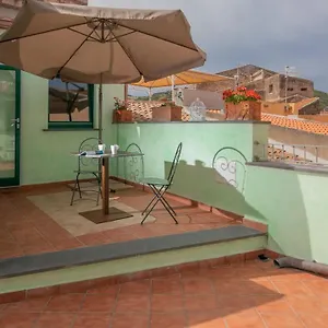 https://italianway-vico-della-fonte-3.in-sardinia.net