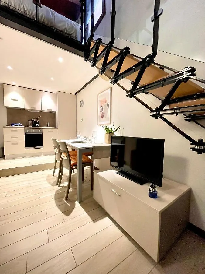 Apartment River Castle Central Verona